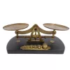 Cântar de bucătărie retro Giftdeco WSB7, alamă și lemn, 25,5 cm