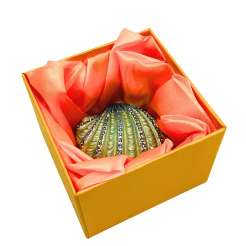 Casetă pentru bijuterii Giftdeco HX068 în formă de scoică, metal și cristale albastre, 6 x 6 x 3 cm