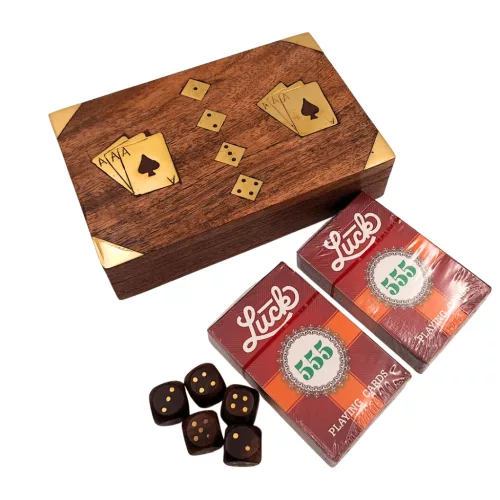 Set de jocuri Giftdeco DNU-008, 2 pachete de cărți și zaruri, cutie din lemn, 18 x 11,5 x 4,5 cm