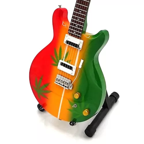 Miniatură chitara Indomini MGT-0468, Bob Marley Tribute Ganja, lemn de mahon, plastic și metal