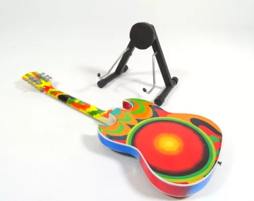 Miniatură chitara Indomini MGT-0765, Eric Clapton Fool, lemn de mahon, înălțime 27,5 cm, lățime 9 cm